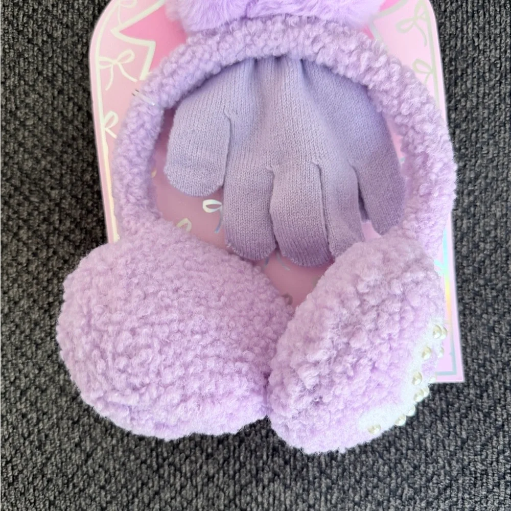 OMG accessories - Girls Lavender bow Earmuffs with pearls and mittens Set- NWT